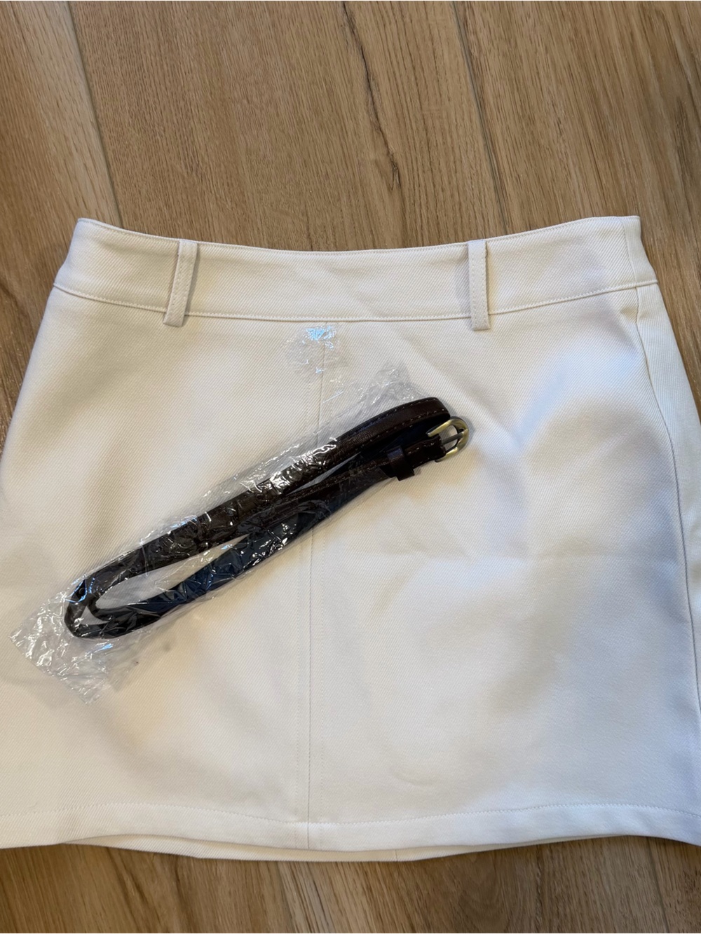 NWT COMMENSE Classic Mini Skirt with Belt